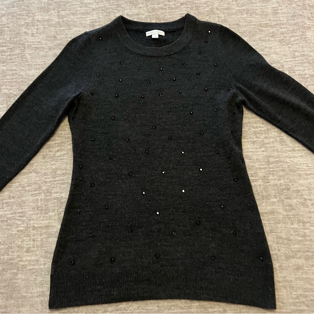 Women’s New York & Company sweater with rhinestones. Small